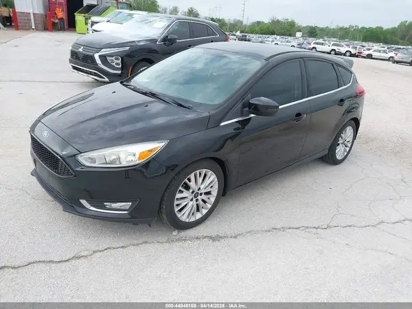 1FADP3N29GL260209 2016 FORD FOCUS - Image 2