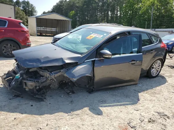 1FADP3N29GL264907 2016 FORD FOCUS - Image 1