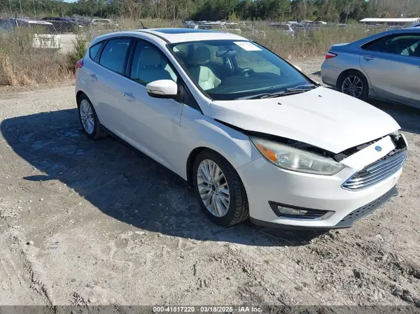 1FADP3N29GL266110 2016 FORD FOCUS - Image 1