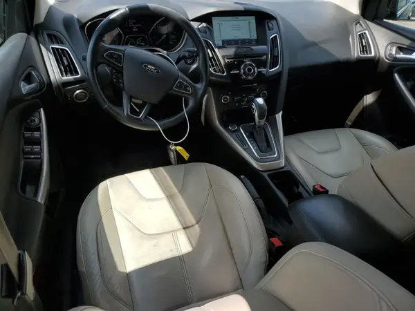 1FADP3N29GL288754 2016 FORD FOCUS - Image 8