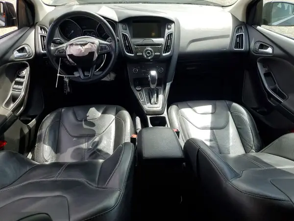 1FADP3N29GL318450 2016 FORD FOCUS - Image 8