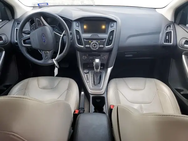 1FADP3N29GL321266 2016 FORD FOCUS - Image 8