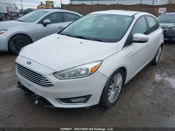 1FADP3N29GL327228 2016 FORD FOCUS - Image 2