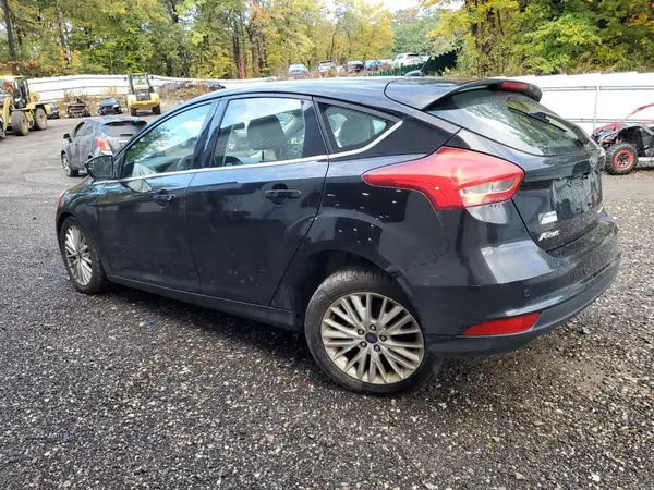 1FADP3N29GL332607 2016 FORD FOCUS - Image 2