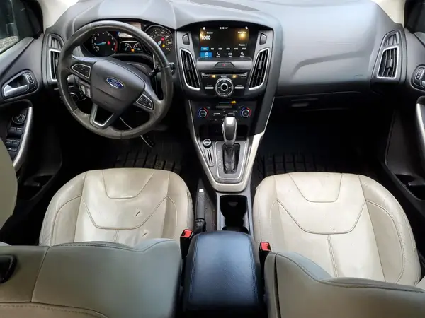 1FADP3N29GL332607 2016 FORD FOCUS - Image 8