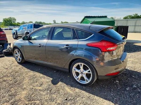 1FADP3N29GL344224 2016 FORD FOCUS - Image 2