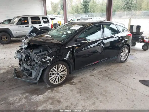 1FADP3N29HL211674 2017 FORD FOCUS - Image 2