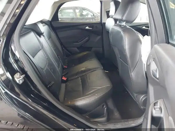 1FADP3N29HL211674 2017 FORD FOCUS - Image 8