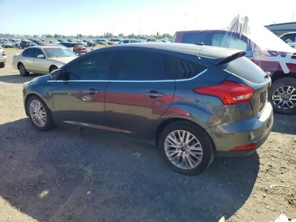 1FADP3N29HL227860 2017 FORD FOCUS - Image 2