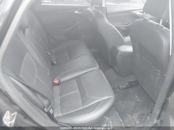 1FADP3N29HL233772 2017 FORD FOCUS - Image 8