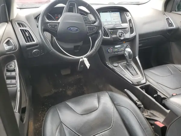 1FADP3N29HL240527 2017 FORD FOCUS - Image 8