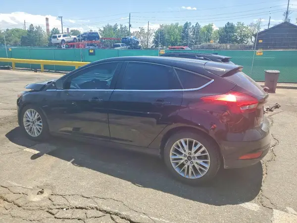 1FADP3N29HL329000 2017 FORD FOCUS - Image 2