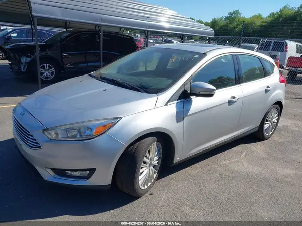 1FADP3N29HL333726 2017 FORD FOCUS - Image 2