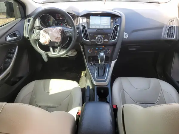 1FADP3N29HL342166 2017 FORD FOCUS - Image 8