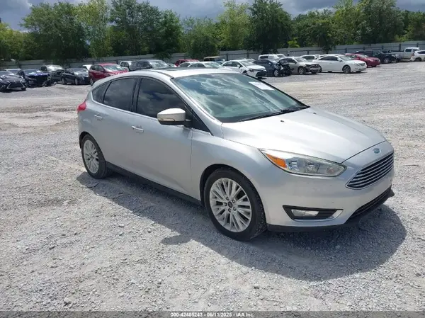 1FADP3N29JL232336 2018 FORD FOCUS - Image 1