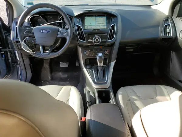 1FADP3N29JL271735 2018 FORD FOCUS - Image 8