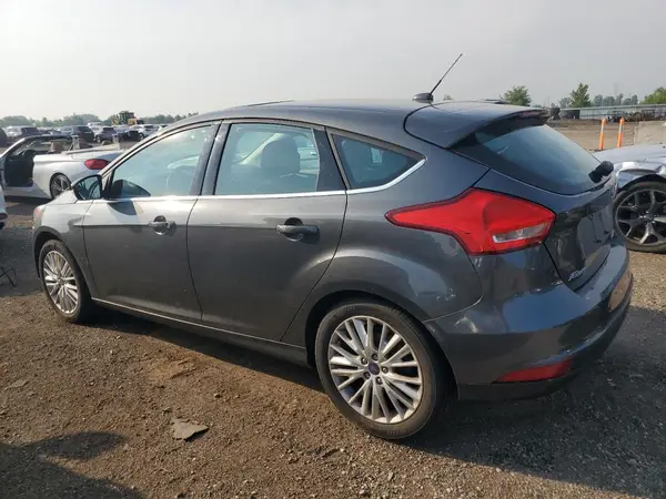 1FADP3N29JL273212 2018 FORD FOCUS - Image 2