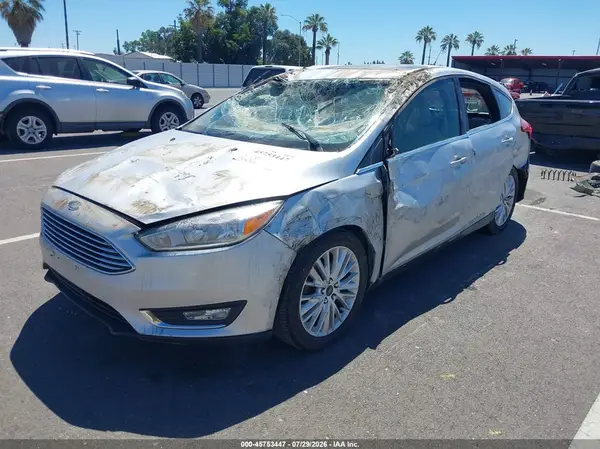 1FADP3N29JL314194 2018 FORD FOCUS - Image 2