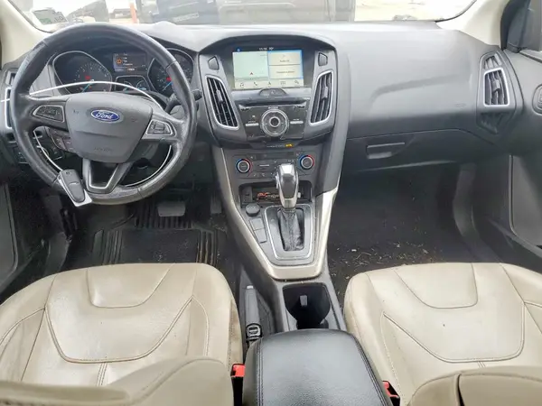 1FADP3N29JL326121 2018 FORD FOCUS - Image 8
