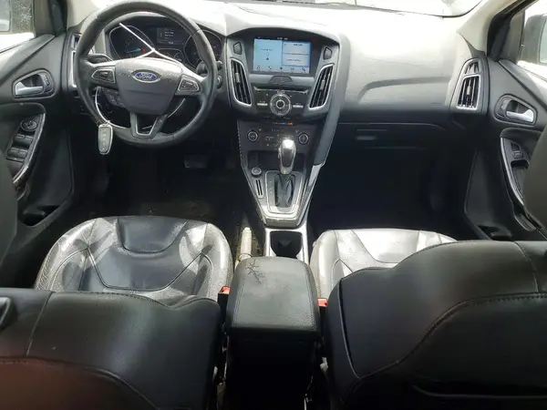 1FADP3N2XGL220821 2016 FORD FOCUS - Image 8