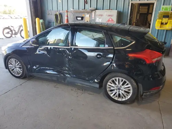 1FADP3N2XGL225310 2016 FORD FOCUS - Image 2