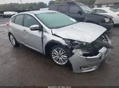1FADP3N2XGL274880 2016 FORD FOCUS