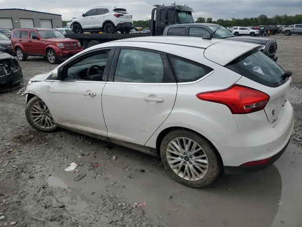 1FADP3N2XGL307909 2016 FORD FOCUS - Image 2