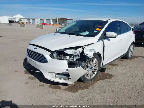1FADP3N2XGL312172 2016 FORD FOCUS - Image 2