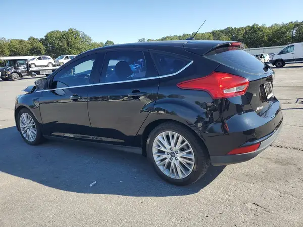 1FADP3N2XHL204765 2017 FORD FOCUS - Image 2