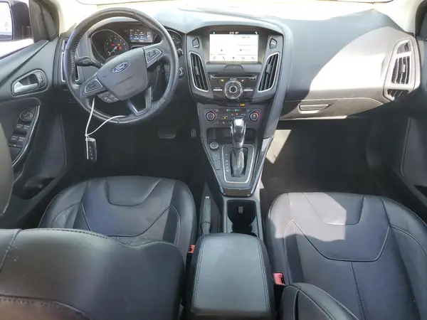 1FADP3N2XHL204765 2017 FORD FOCUS - Image 8