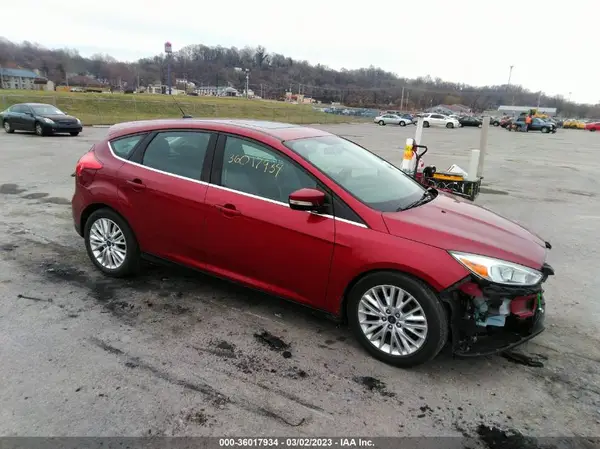 1FADP3N2XHL229942 2017 FORD FOCUS - Image 1