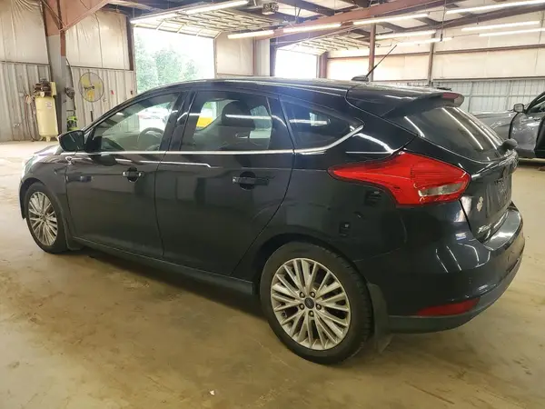 1FADP3N2XHL233800 2017 FORD FOCUS - Image 2
