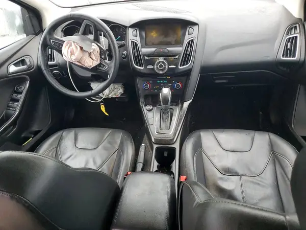 1FADP3N2XHL261662 2017 FORD FOCUS - Image 8