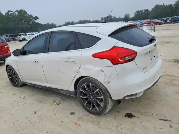 1FADP3N2XHL264254 2017 FORD FOCUS - Image 2