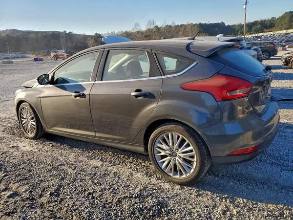 1FADP3N2XHL266148 2017 FORD FOCUS - Image 2