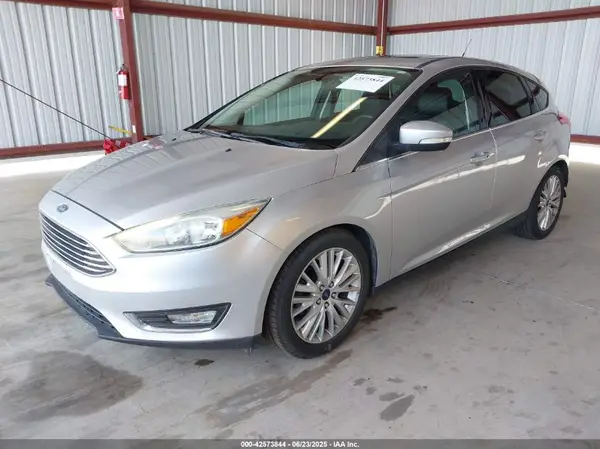 1FADP3N2XHL288103 2017 FORD FOCUS - Image 2