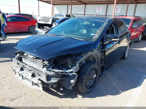 1FADP3N2XHL291549 2017 FORD FOCUS - Image 2
