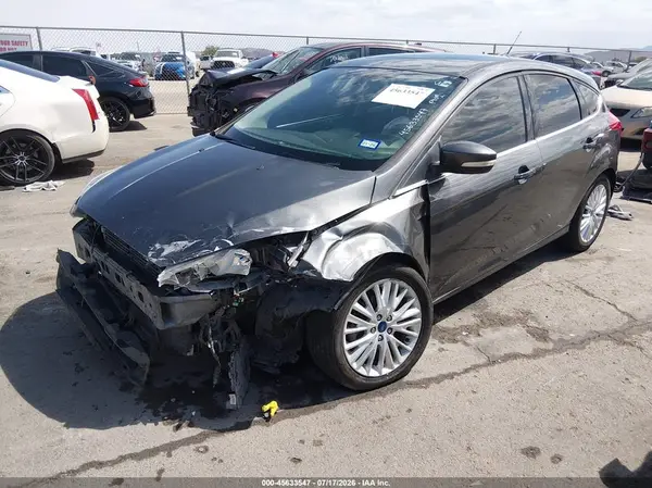 1FADP3N2XJL224228 2018 FORD FOCUS - Image 2