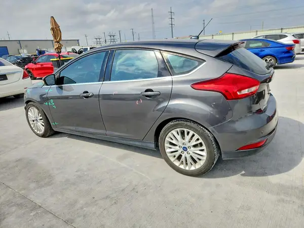1FADP3N2XJL244253 2018 FORD FOCUS - Image 2