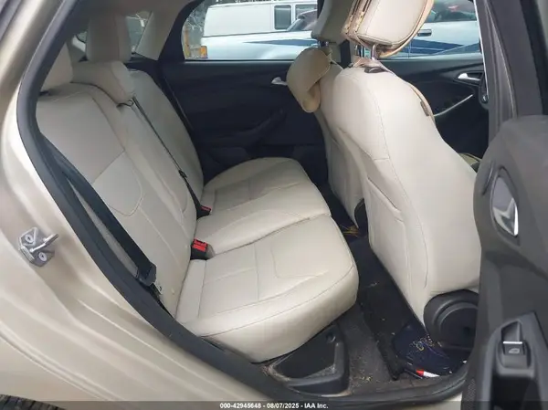 1FADP3N2XJL273204 2018 FORD FOCUS - Image 8