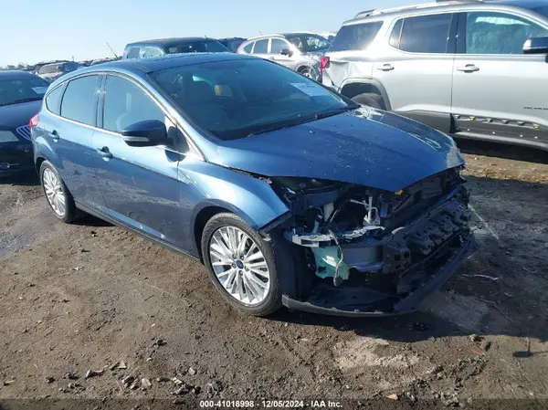 1FADP3N2XJL279326 2018 FORD FOCUS - Image 1