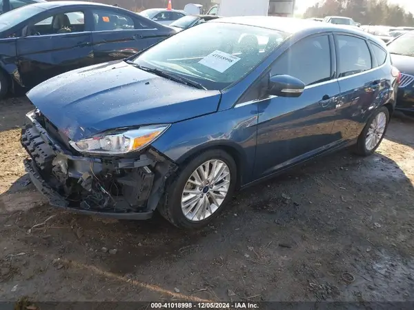 1FADP3N2XJL279326 2018 FORD FOCUS - Image 2