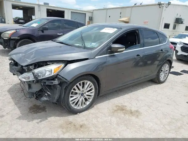 1FADP3N2XJL289712 2018 FORD FOCUS - Image 2