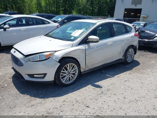 1FADP3N2XJL325902 2018 FORD FOCUS - Image 2