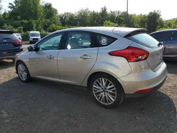 1FADP3N2XJL326077 2018 FORD FOCUS - Image 2