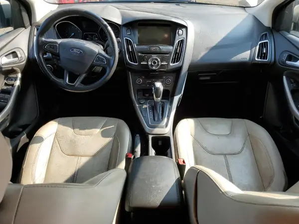 1FADP3N2XJL326077 2018 FORD FOCUS - Image 8