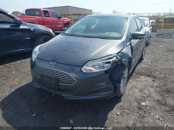 1FADP3R41HL320738 2017 FORD FOCUS - Image 2