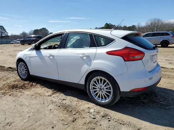 1FADP3R42GL277445 2016 FORD FOCUS - Image 2