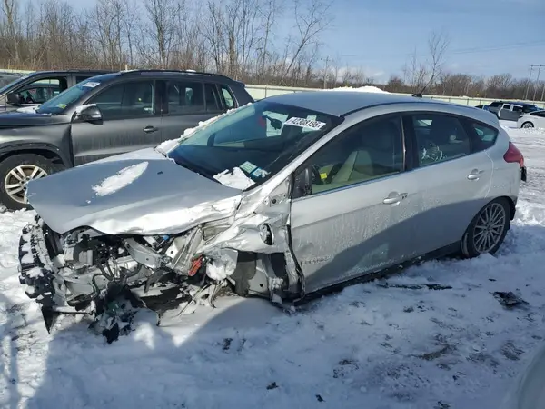 1FADP3R42GL380784 2016 FORD FOCUS - Image 1