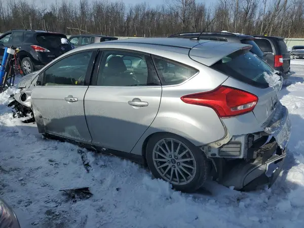 1FADP3R42GL380784 2016 FORD FOCUS - Image 2